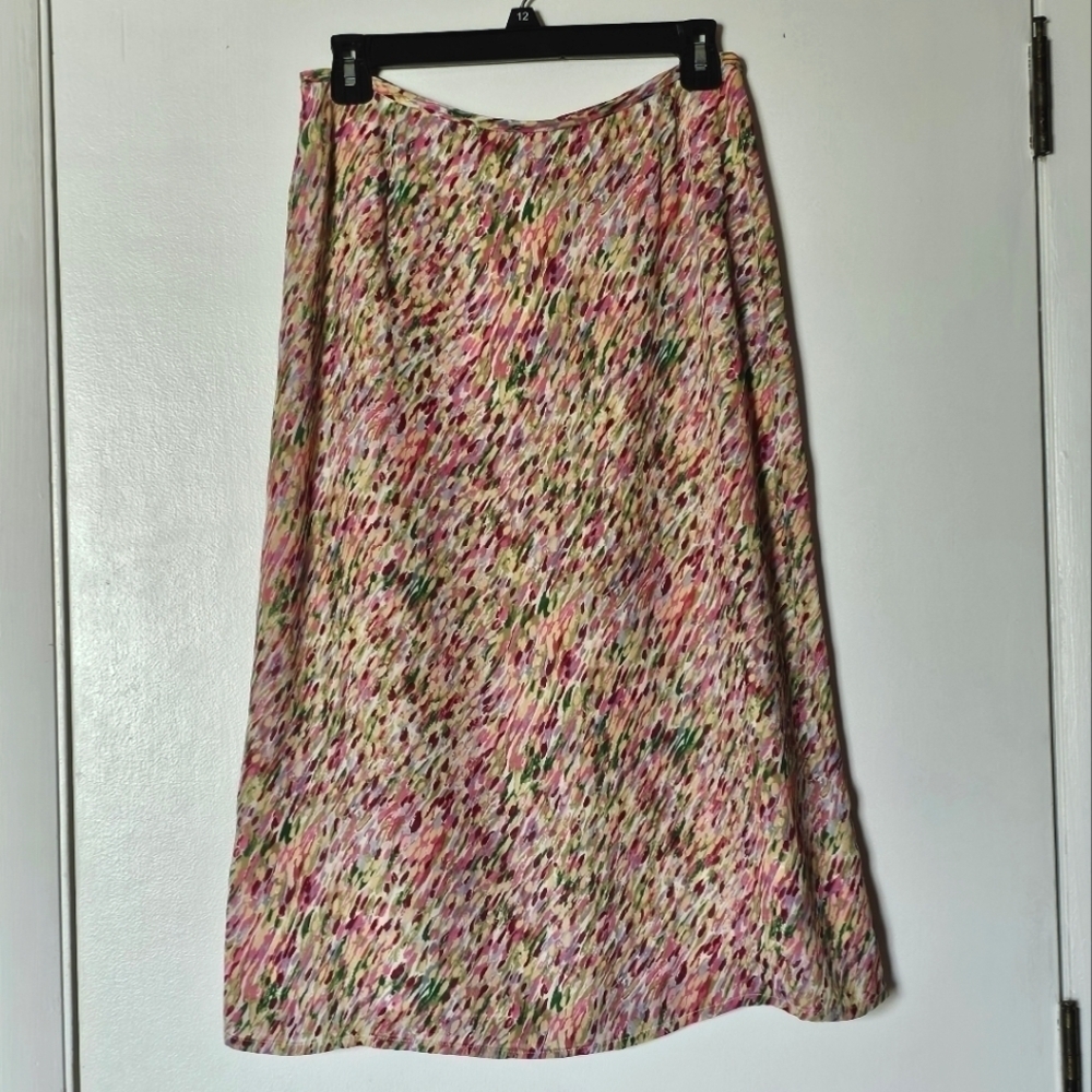 Impressionist paint strokes print high to mid rise satin romantic midi skirt